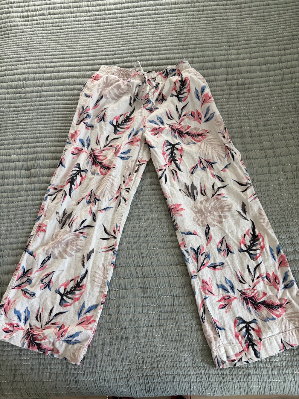 Briggs New York Cream Floral Wide-Leg Linen Pants with Pink Accents